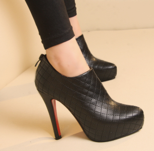  韩版新款菱纹格防水台高跟皮短靴 骑士女鞋子踝靴 女靴