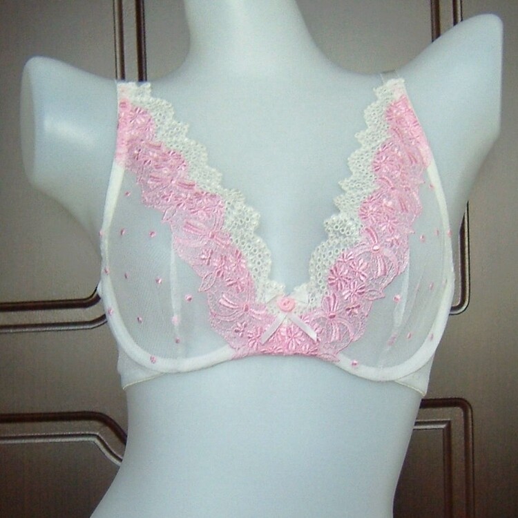 透视内衣超薄<em>文胸</em> 全<em>罩杯</em>深V白色透明网纱<em>文胸</em>