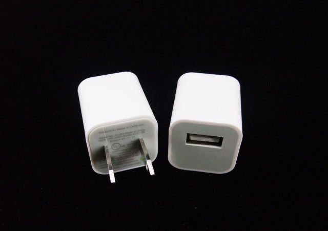 【质量保证】USB充电器 足1安 MP3 手机充电器 USB适配器1A