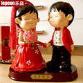 中国红婚纱牵手款 婚礼公仔 婚房摆件 结婚礼物 婚庆对偶 新房