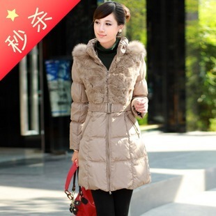 2011冬装新款韩版风笛款专柜正品华贵兔毛修身羽绒服1836ccdd