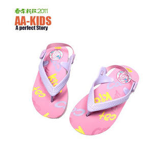  夏季新品外贸原单儿童韩版童鞋时尚卡通满印夹趾凉鞋