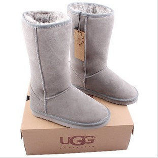 秒杀价 冲五钻 正品澳洲UGG <span class=H>雪地靴</span>5815皮毛一体 女靴 现价109