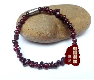  天然石榴石碎石手链 生日 礼物 女友 水晶