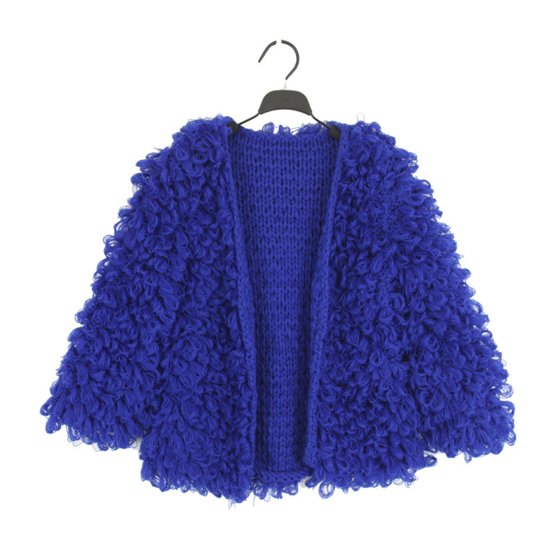 【专题】<em>深蓝色连衣裙</em>搭配,宝<em>蓝色</em>挂脖<em>连衣裙</em>