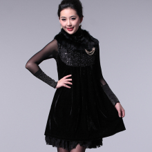 2012春秋新款欧美女装兔毛领丝绒蕾丝盘花胸针<span class=H>秋冬</span><span class=H>背心</span><span class=H>裙</span>连衣<span class=H>裙</span>