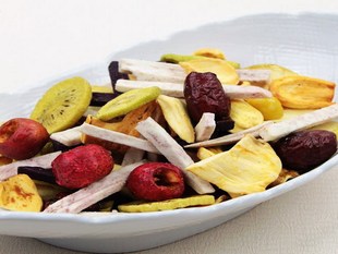  热销特价 源自台湾健康素食 太空综合果蔬脆片 蔬果干 果蔬干125g