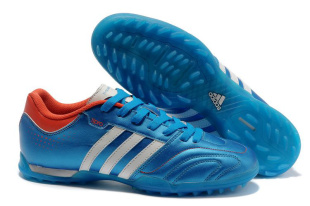  阿迪 卡卡5代碎钉草钉 短钉 男式足球鞋 adidas 11Questra Tf