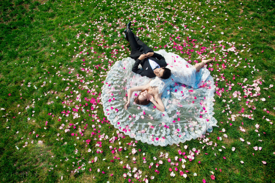 青岛婚纱照团购,青岛婚纱照打折优惠,青岛婚纱照优惠券