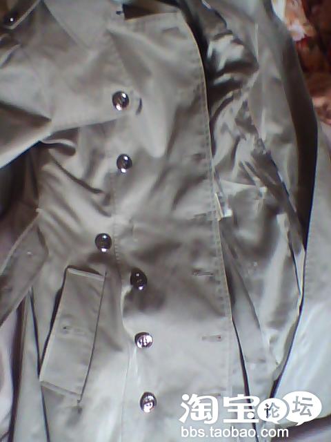 四钻纯买家买的Burberry正品风衣那些拿高仿当
