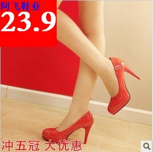 新款韩版潮女鞋子结婚鞋超高跟夜店单鞋女皮鞋纯色厚底防水台秒杀 新款韩版潮女鞋子结婚鞋超高跟夜店单鞋女皮鞋纯色厚底防水台秒杀