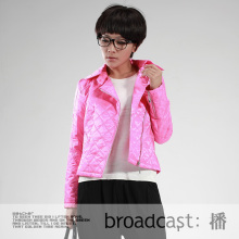 播 爱回温 斜开襟拉链设计光泽女款棉服 BDD3F1289
