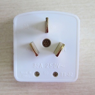 鸿雁电器 开关插座正品 5P超大功率立式柜机 三孔空调专用插头32A在类目 电子/电工, 接线板/插头, 插头中 - 来自Buy2taobao.com提供专业的淘宝代购服务