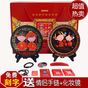  新房摆件婚房结婚礼物创意新婚娃娃炭雕时尚婚庆礼品实用喜结良缘