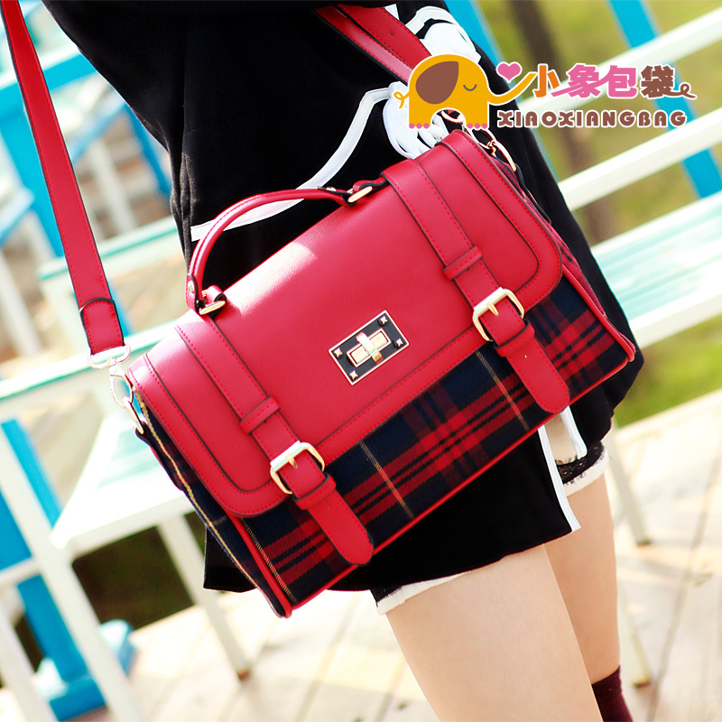 苏格兰学院风斜挎包...