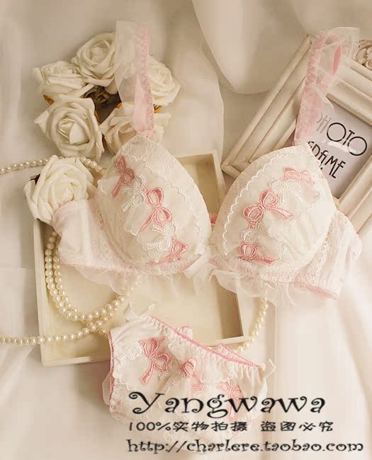 【专题】10款无痕<em>文胸真人试穿</em>体验-美丽说