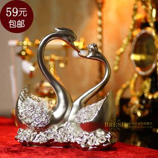 结婚送礼/婚庆恩爱天鹅树脂摆件 欧式家居工艺装饰品