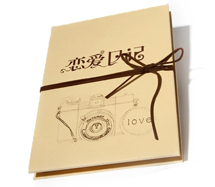 恋爱日记 原创主题相薄 DIY手工相册 黑卡牛卡粘贴式手风琴创意礼在类目 节庆用品/礼品, 创意礼品, 相册/相簿中 - 来自Buy2taobao.com提供专业的淘宝代购服务