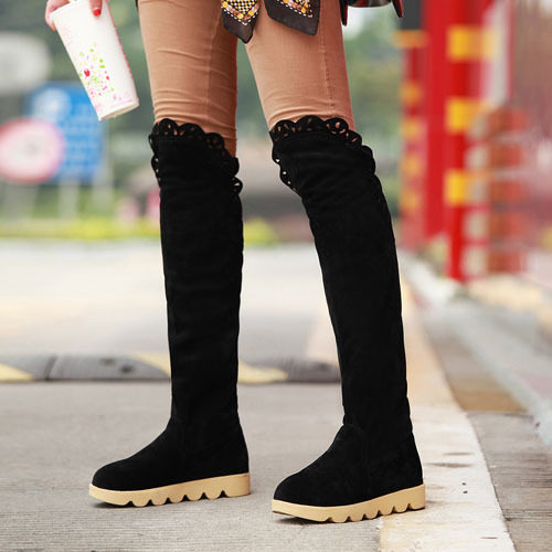 <em>天猫 淘宝商城</em>冬季新品 韩版平底<em>女靴</em>内增高靴