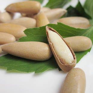  厂家回馈薄壳椒盐巴西松子松子进口巴西松子手剥巴西松子全国包邮