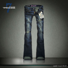 【七格格TOP牛仔潮店】IAIZO独家-翘臀-磨破-低腰微喇牛仔裤671-牛仔裤