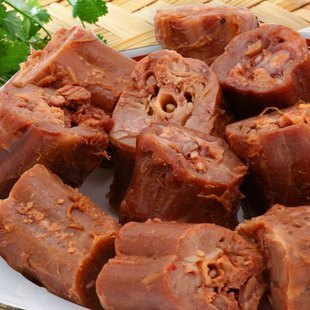  批发温州特产笑烤庄香辣鸭脖挑战周黑鸭久久休闲食品冲冠亏本特价