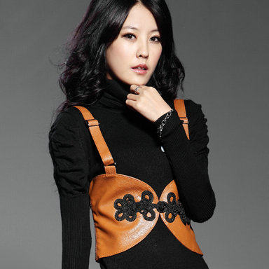 2011冬装新款<span class=H>女</span>装 欧美帅气收腰束腰PU皮腰封复古马甲<span class=H>马夹</span>