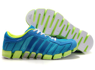  阿迪达斯 三叶草 毛毛虫系列清风男鞋女鞋跑步鞋 G42256正品