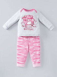 Treasure and new baby young children's happy children's clothes 2012 pigs pure cotton two-piece outfit 059712102
