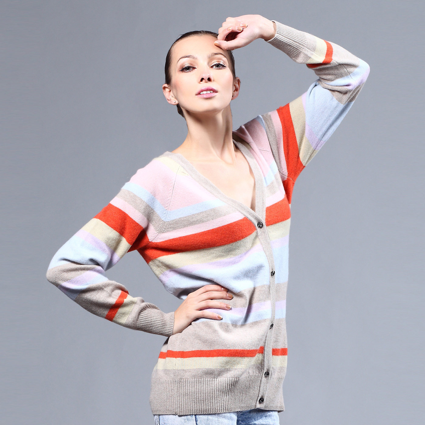 【多图】<em>女款羊绒衫开衫</em> - <em>女款羊绒衫开衫</em>品牌