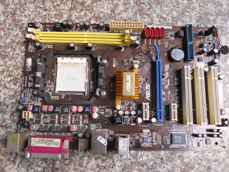 Asus/华硕M4<span class=H>N78</span> SE 成色新 二<span class=H>手</span>主板 正品 拆机 行货 支持am<span class=H>2</span> am3