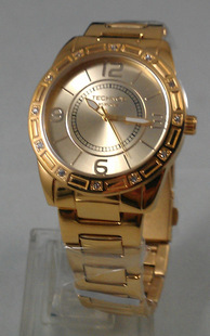 求一男士的手表,手表要求不怎么单调,最好看上