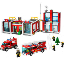 乐高LEGO积木 正品 城市系列 消防局 消防车 儿童益智拼插玩具