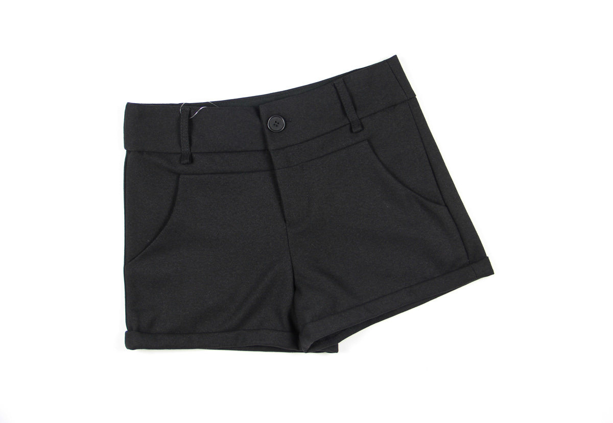 【多图】<em>灰色短裤</em>要<em>搭配</em>什么上衣和鞋_<em>灰色皮</em>