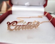 Nuevo 2011 logo Cartier collar de Cartier Collar colgante de oro rosa carta