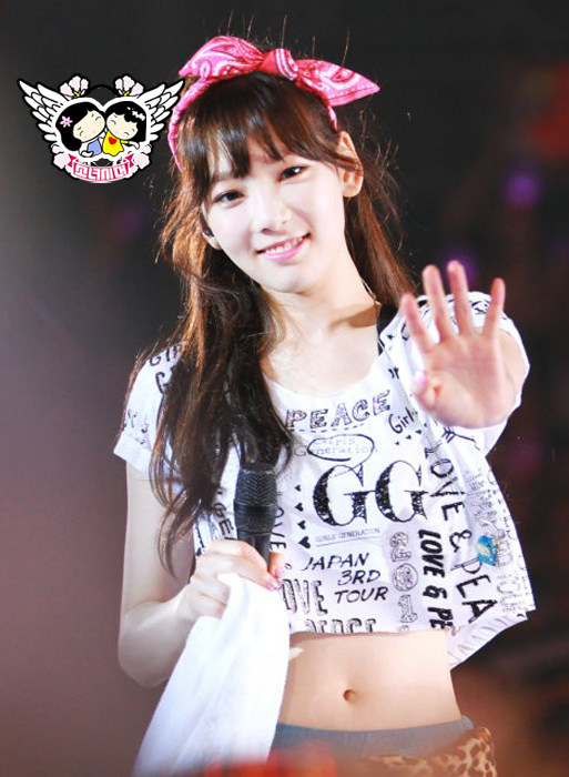 <em>少女时代</em>允儿 郑秀妍Jessica同款 2014日本三