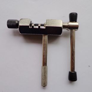 自行车工具 拆链条工具 截链器 打链器 修车工具拆链器配件装备在类目 自行车/骑行装备/零配件, 自行车修车工具, 截链器中 - 来自Buy2taobao.com提供专业的淘宝代购服务