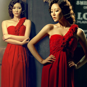 婉约时尚 唯美清纯 优雅包肩 韩式韩版拖尾婚纱