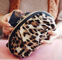 韩国代购豹纹化妆包 时尚气质大容量手拿包 雪纺个性高档女包特价
