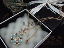 Europeos y americanos grandes CHANEL Chanel collar suéter cadena con forma de diamante de entrega de paquetes joya
