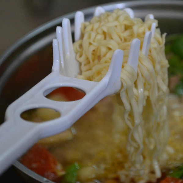 quality goods kitchen Dedicated noodle Spoon multi-function egg Leaky spoon Anti scald Plastic High temperature resistance environmental protection Non-toxicin the Kitchen/Cooking utensils , Cooking utensils , Cooking spoon shovel , Colander category - from Buy2taobao.com to provide professional Taobao agent buy service