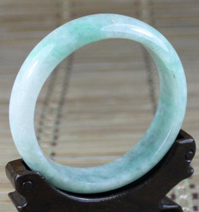  冲皇冠 特价 天然翡翠 老坑A货 冰种 白色 飘花 淡绿 手镯玉镯子