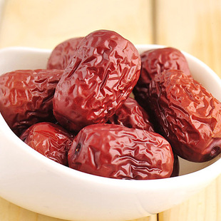  天猫原创 新疆特产特级楼兰乐枣若羌枣500g 买就送杏干 特价包邮