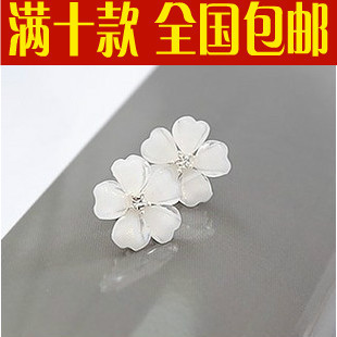  0125 日韩国饰品批发 明星佩戴爱心五瓣花镶钻 耳钉耳饰 地摊货源