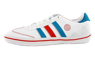  阿迪达斯Adidas   男式   足球鞋    G40483  wj