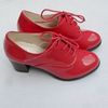 欧美布洛克鞋2023酒红漆皮女鞋，中跟粗跟鞋，英伦风真皮鞋小码鞋