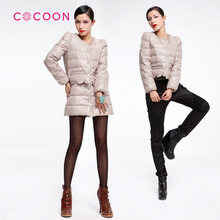 COCOON可可尼新品珍珠亮钻可拆卸两穿修身羽绒服女款714215003a