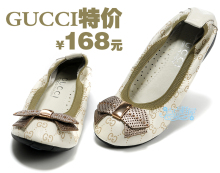 2010秋新款女鞋 古奇专柜正品 时尚舒适圆头平底鞋 米白色