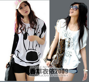 2011新款夏装韩版女装衣服大码t恤蝙蝠衫蕾丝短袖宽松长款t恤3673
