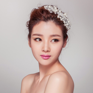朵拉仙妮新款新娘<em>结婚</em>皇冠头饰闪亮钻石花朵造